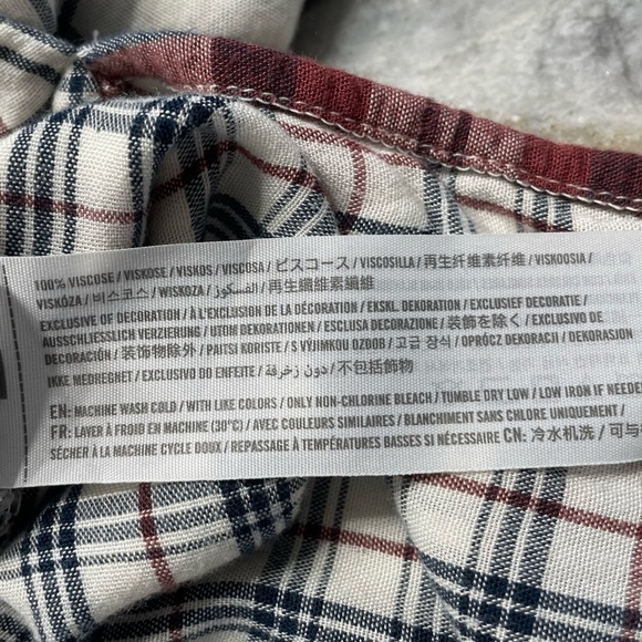 Abercrombie & Fitch Crisscross Front Top Mixed Plaid Flannel - Picture 5 of 10